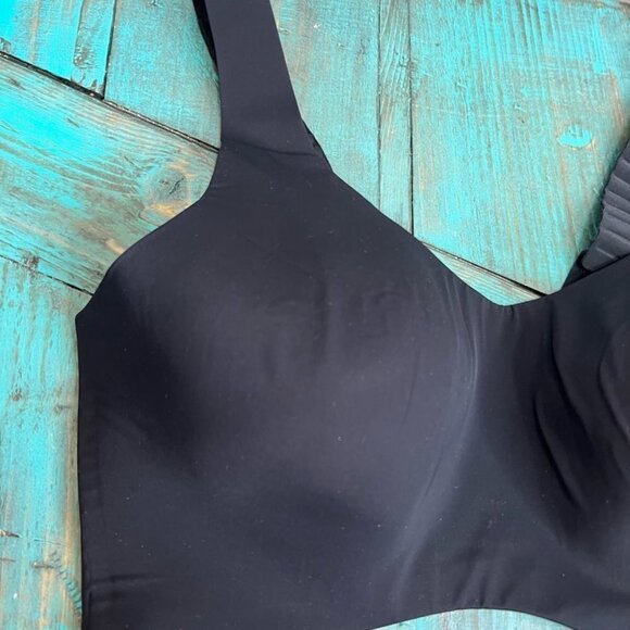 KNIX Catalyst Sports Bra - Black Wireless Sports Bra Size 6 Activewear Yoga - Picture 6 of 12